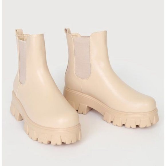 Shoes - !! NEW !! Bone Patent Pull On Chelsea Lug Sole Boots